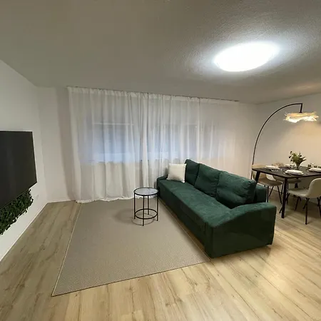 Wohlfuehl Mit Smart-tv, Self Check-in Und Carport 아파트 카를스루에