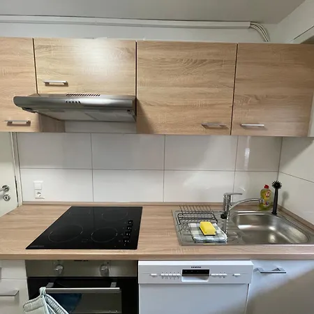 Wohlfuehl Mit Smart-tv, Self Check-in Und Carport 아파트 *